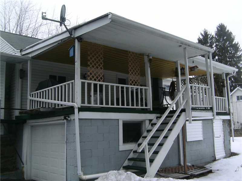 1172 Mercer Road Beaver Falls, PA 15010 - Photo 21 of 23 Exterior Front.