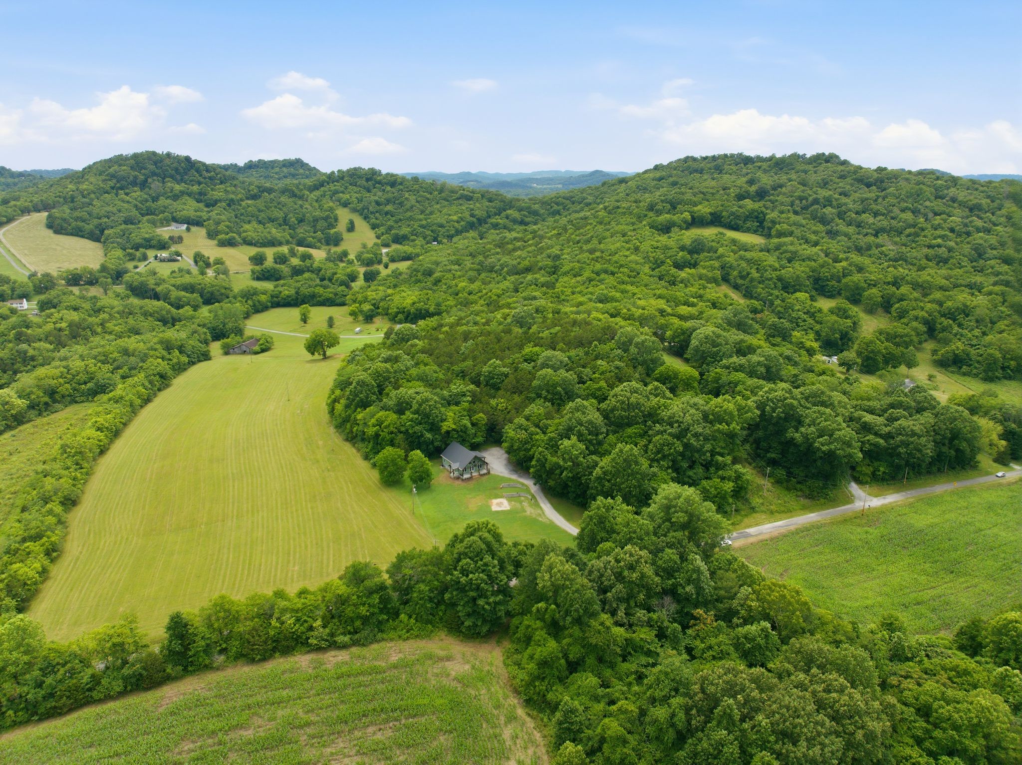 672 Sullivan Bend Road Elmwood, TN 38560 - Photo 36 of 43