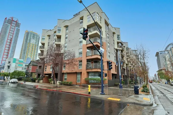 $3,000 | 1225 Island Avenue, Unit 315, San Diego, CA 92101