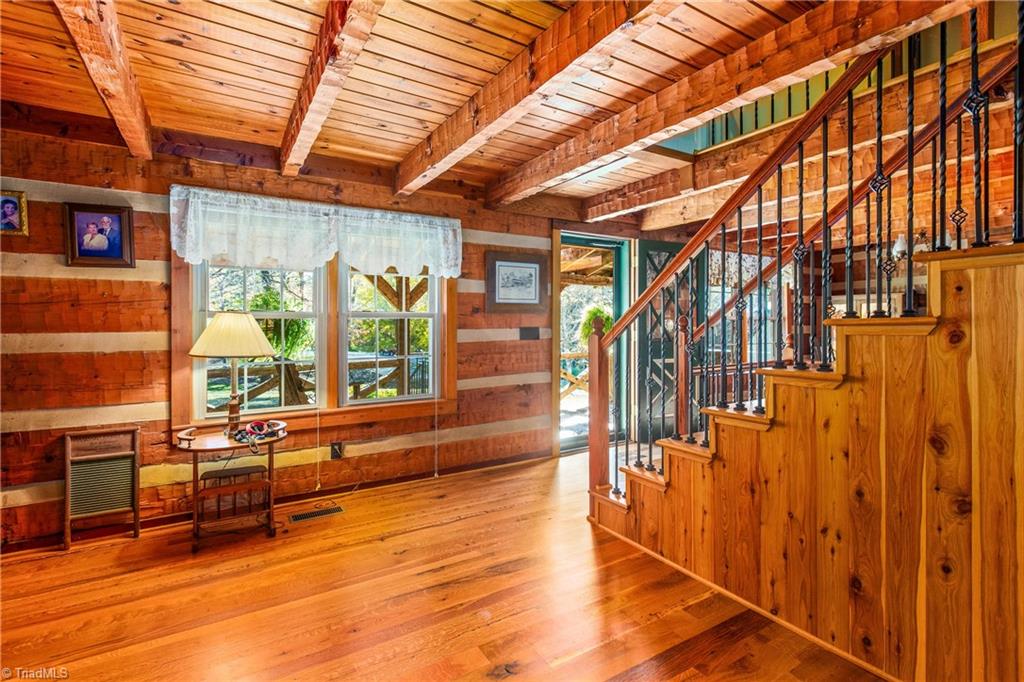 9011 Mibeck Road Belews Creek, NC 27009 - Photo 8 of 38