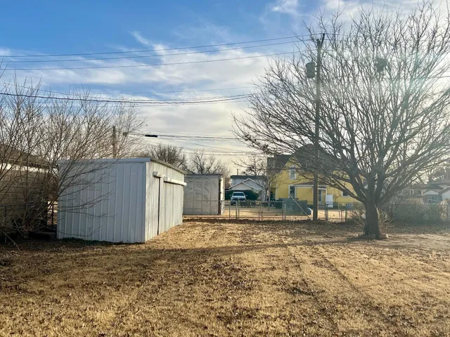 $65,000 | 716 West Cleveland Street, Memphis, TX 79245