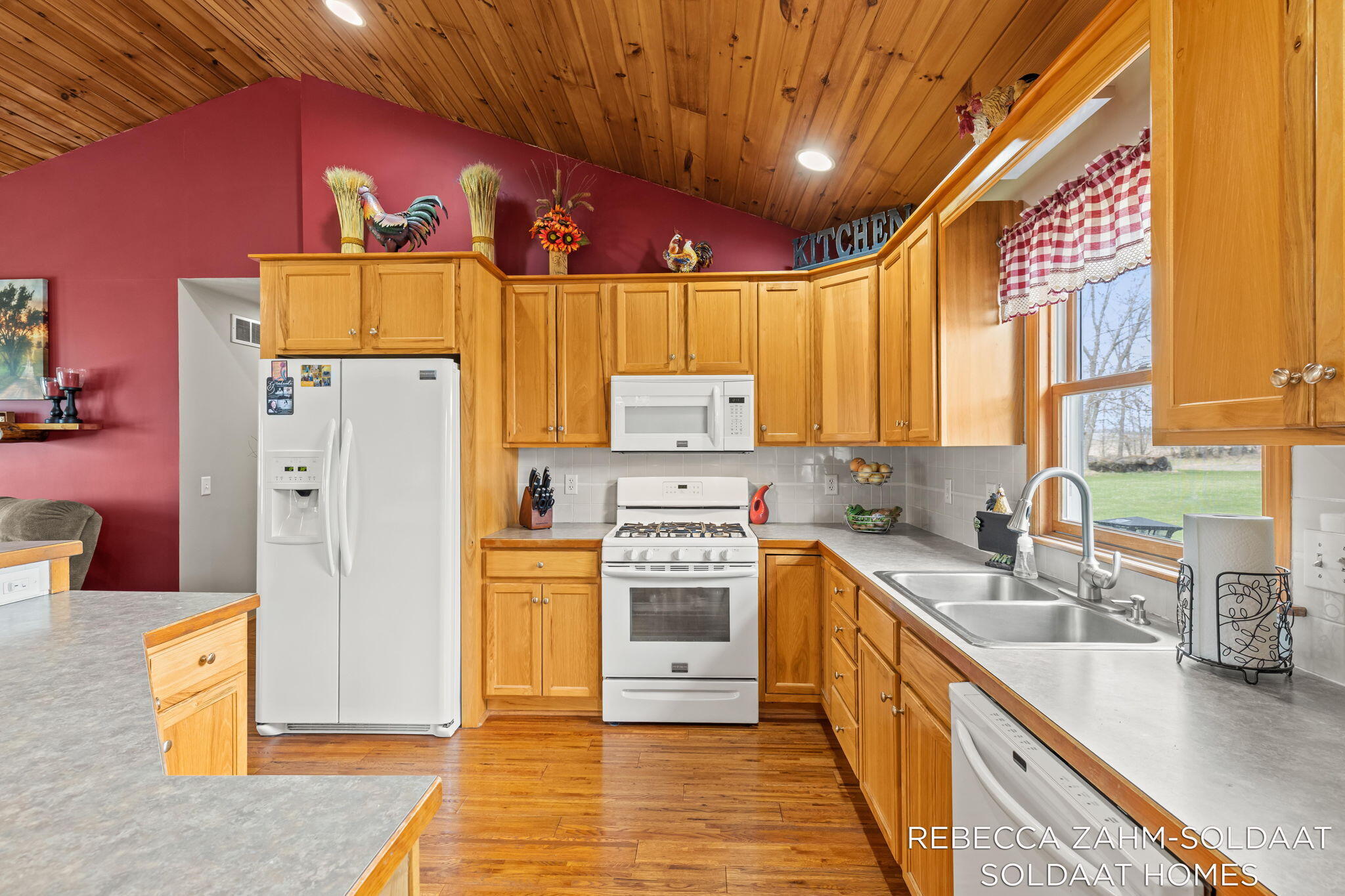 11496 4 Mile Road Belding, MI 48809 - Photo 17 of 77 17-web-or-mls-048