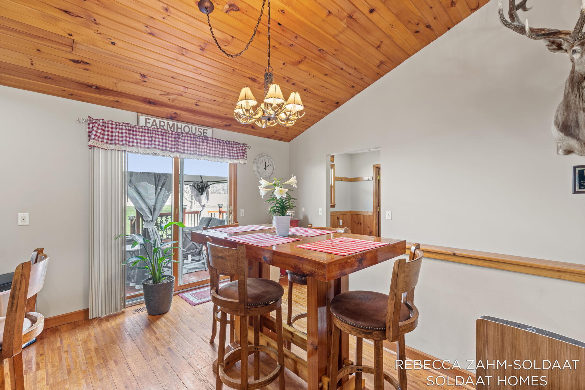 11496 4 Mile Road Belding, MI 48809 - Photo 20 of 77 20-web-or-mls-057