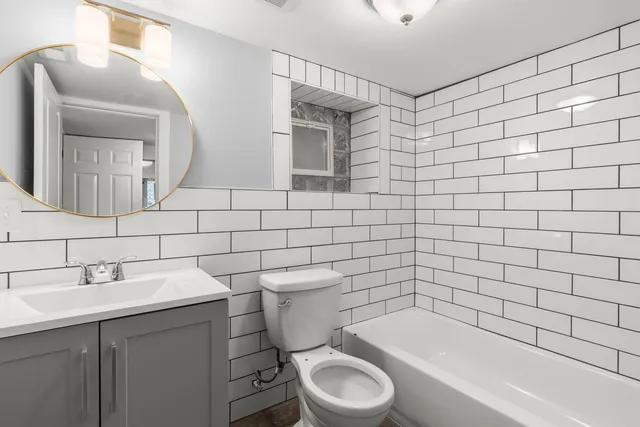 $459,900 | 5542 West 64th Street, Chicago, IL 60638