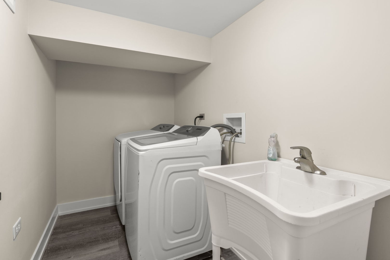 5542 West 64th Street Chicago, IL 60638 - Photo 31 of 37