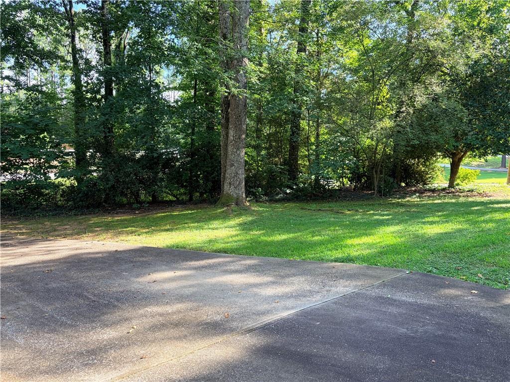 861 Eva Kennedy Road Suwanee, GA 30024 - Photo 11 of 12 Gallery Image 11