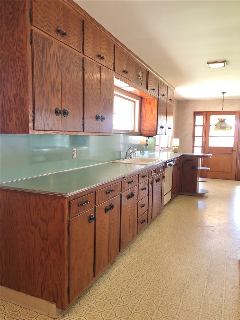 9091 Creek Road Batavia, NY 14020 - Photo 10 of 26