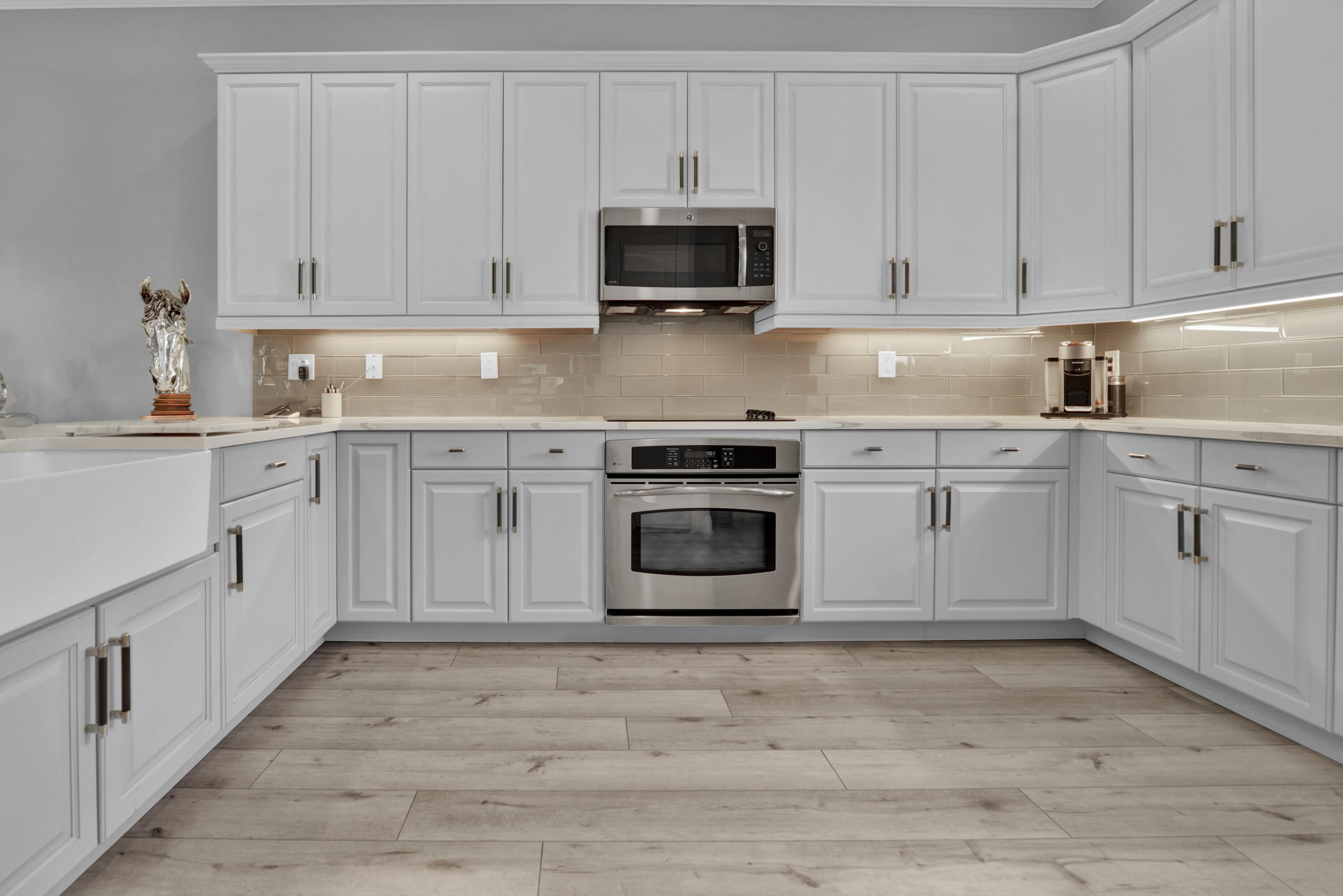 123 Via Palma Lane Boca Raton, FL 33487 - Photo 15 of 50 Kitchen