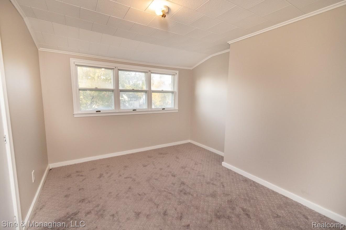 419 Pointe Tremble Road Algonac, MI 48001 - Photo 41 of 55 419-36.jpg
