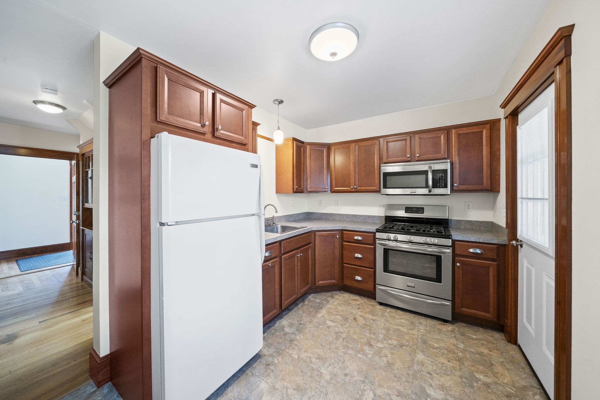 35 Manomet Road Weymouth, MA 02191 - Photo 25 of 42 Gallery Image 25