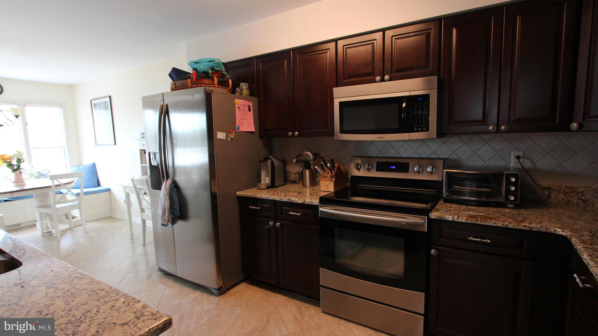 5245 Columbia Road, Unit 372 Columbia, MD 21044 - Photo 4 of 27 Kitchen