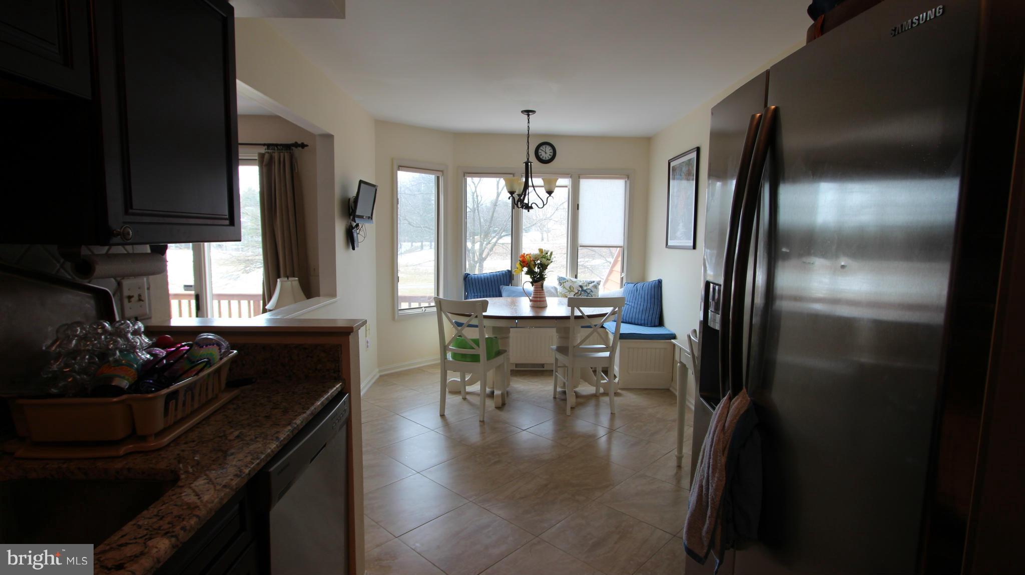 5245 Columbia Road, Unit 372 Columbia, MD 21044 - Photo 6 of 27 Kitchen