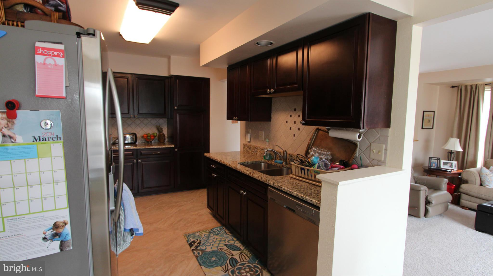 5245 Columbia Road, Unit 372 Columbia, MD 21044 - Photo 7 of 27 Kitchen