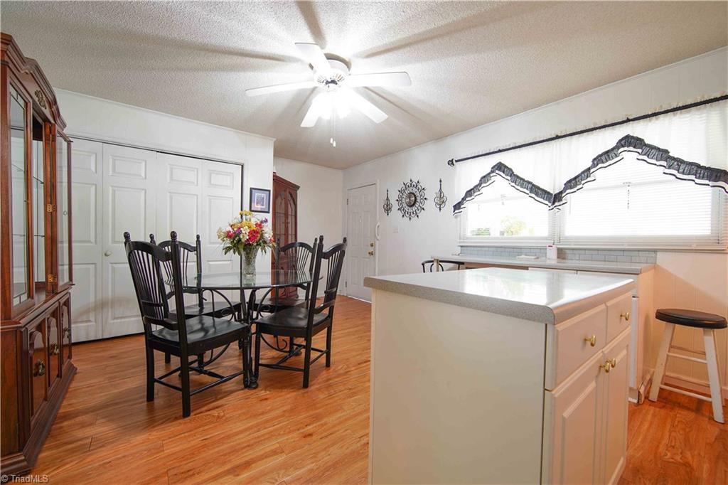 2614 Ingram Road High Point, NC 27263 - Photo 4 of 30 Gallery Image 4