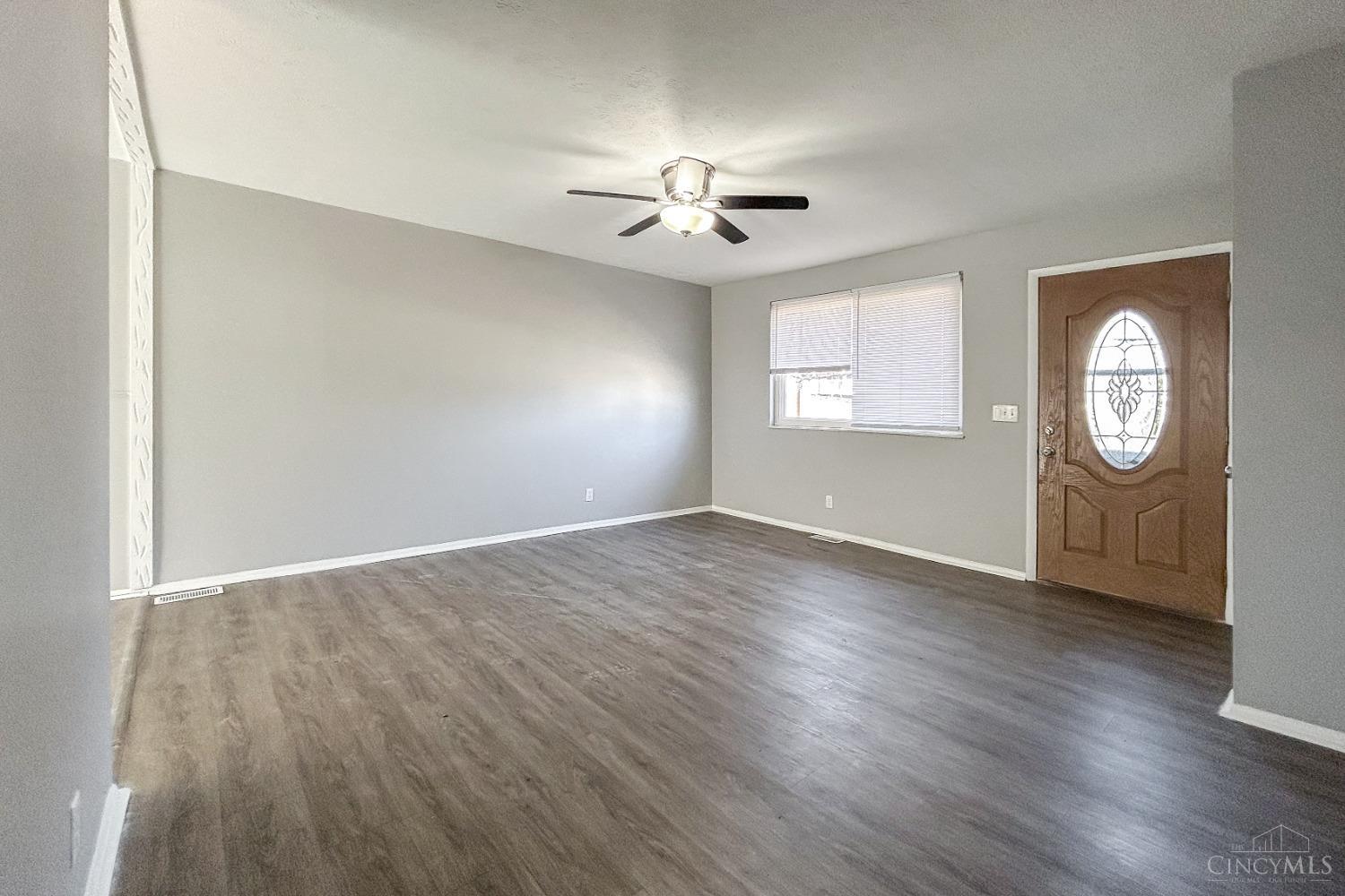 10124 Pottinger Road Cincinnati, OH 45251 - Photo 6 of 28 Gallery Image 6