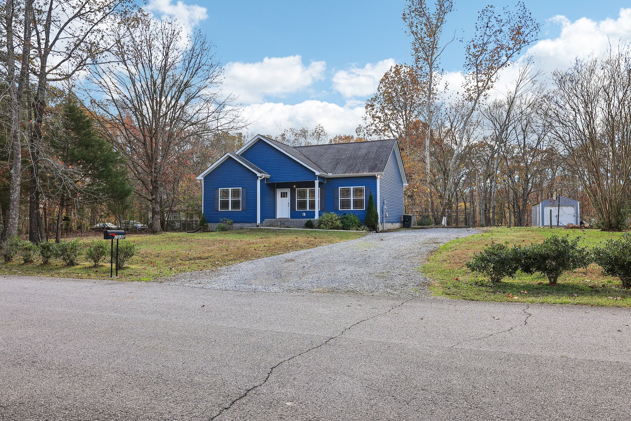 1036 Glendale Road White Bluff, TN 37187 - Photo 2 of 47 Gallery Image 2
