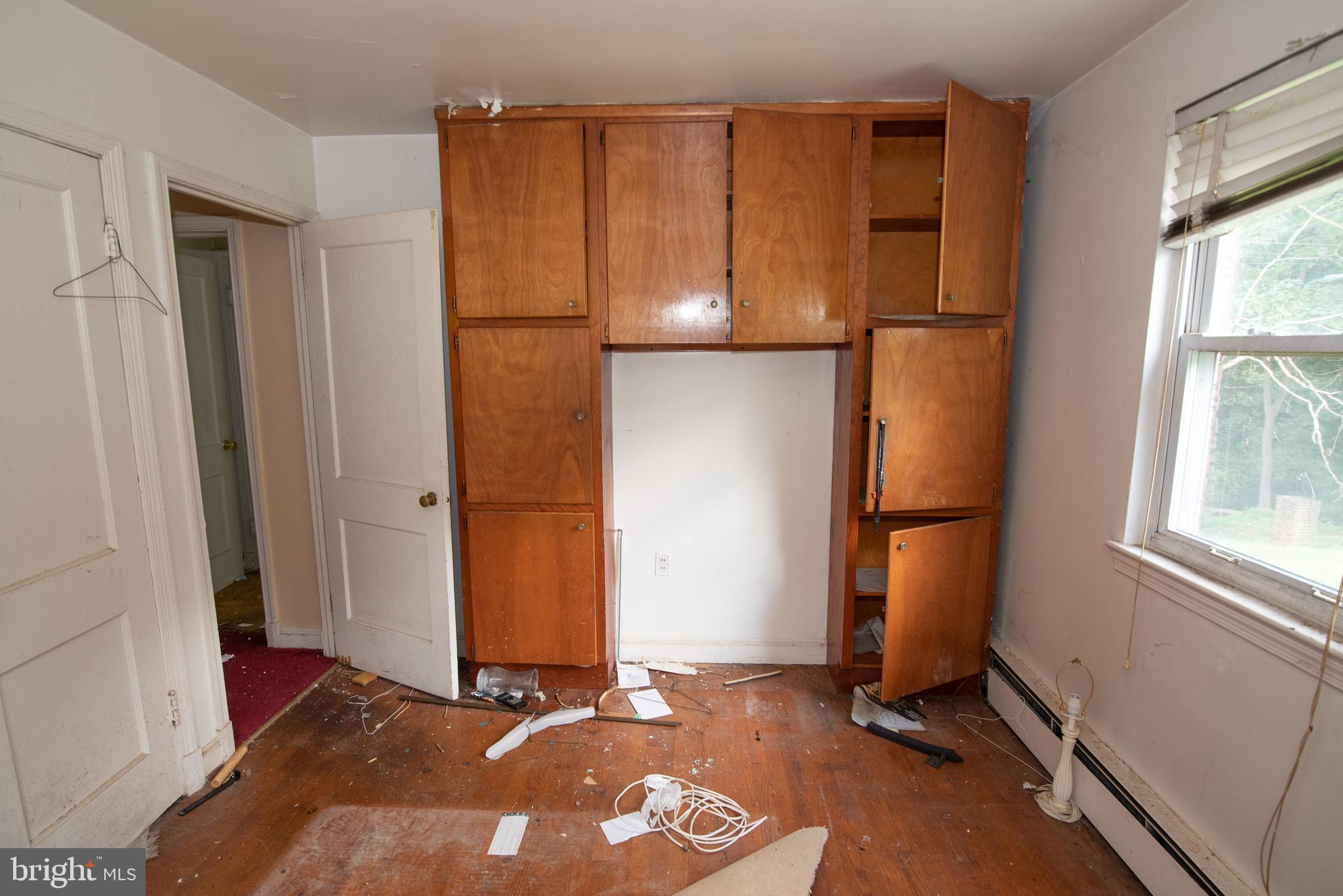 1211 Burketon Road Hyattsville, MD 20783 - Photo 11 of 35 Bedroom 2