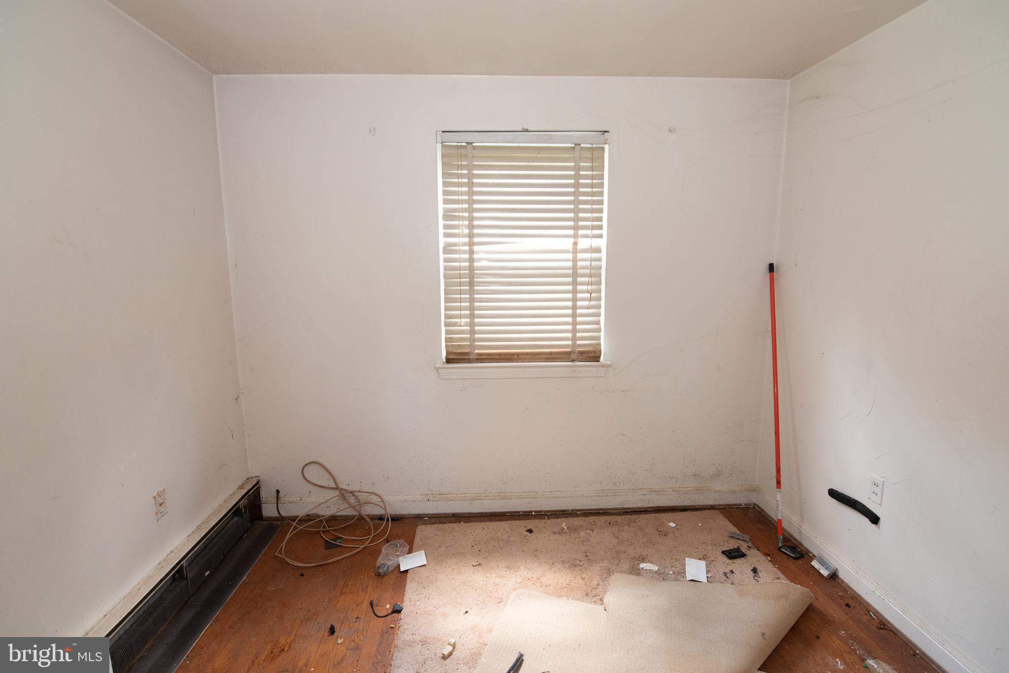 1211 Burketon Road Hyattsville, MD 20783 - Photo 12 of 35 Bedroom 2