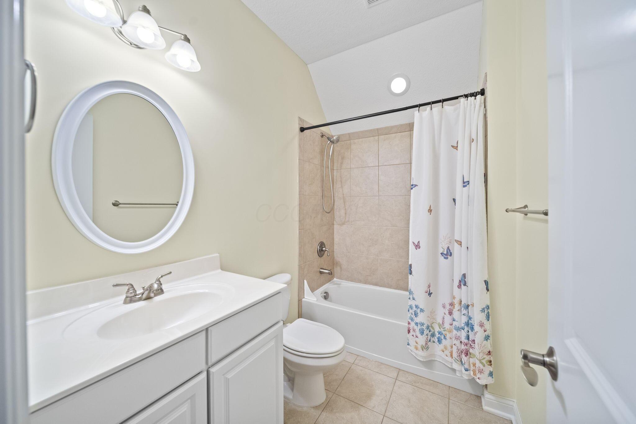 11 Murphys View Powell, OH 43065 - Photo 40 of 55 Full Bath