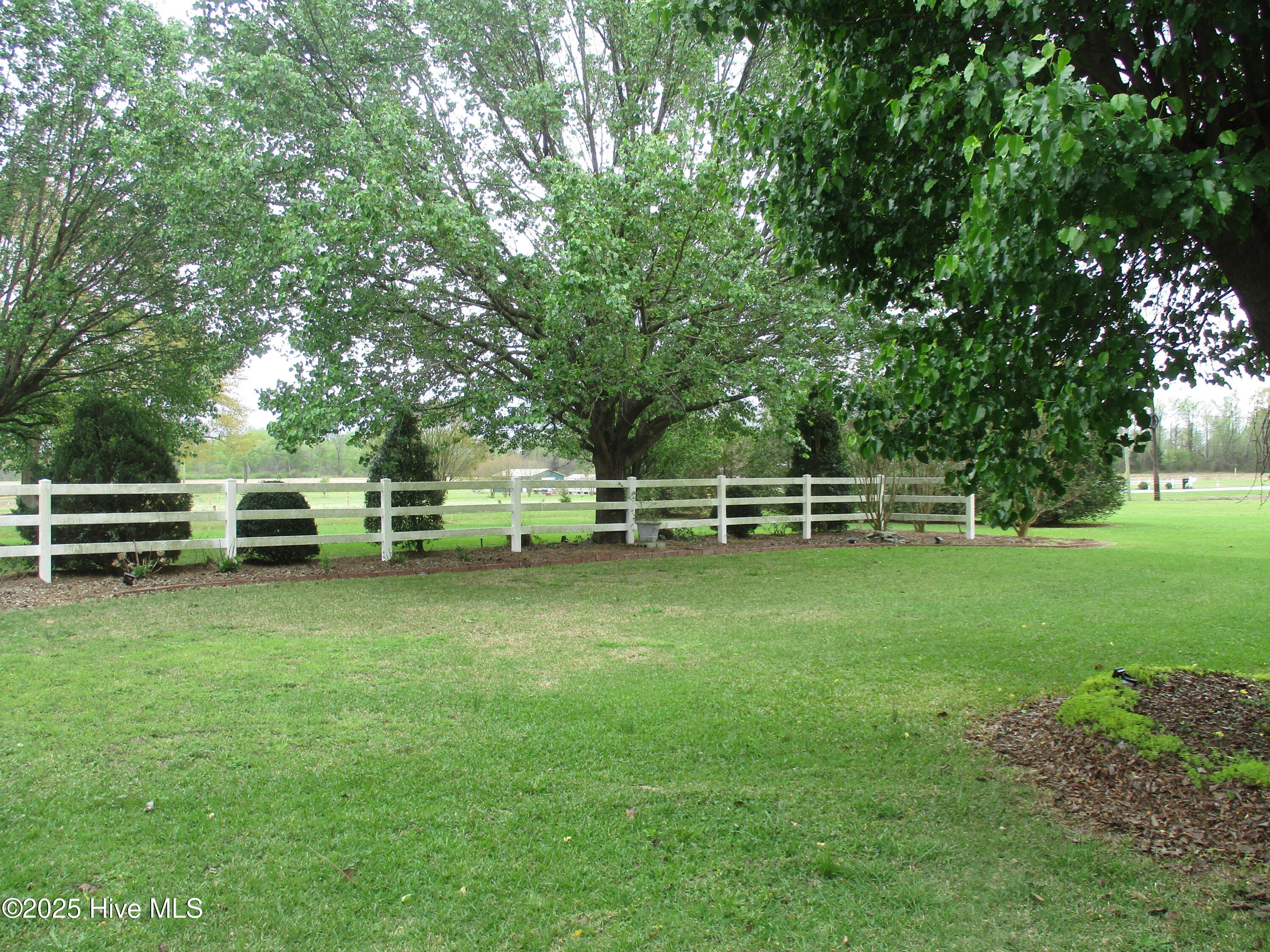 3550 Grainger Station Road Grifton, NC 28530 - Photo 11 of 58 IMG_1227