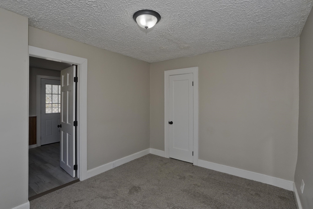 8 Summit Drive Palmer, MA 01069 - Photo 25 of 40