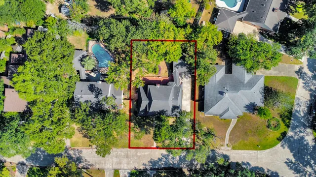 a view of a yard with an outdoor space