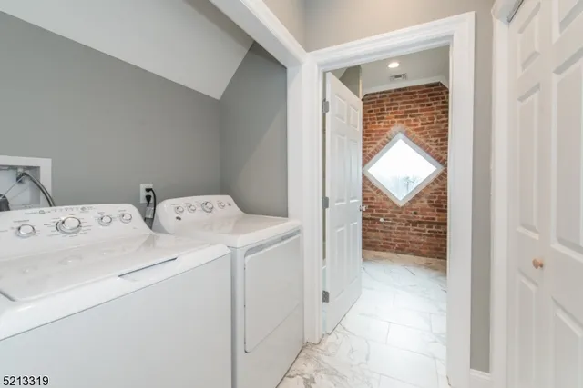 $2,650 | 124 Main Street, Newton, NJ 07860