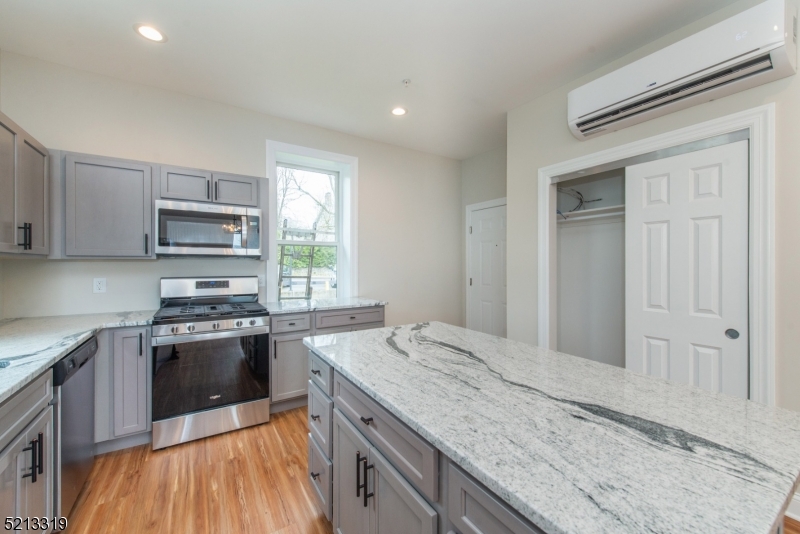 124 Main Street Newton, NJ 07860 - Photo 4 of 13