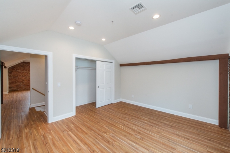 124 Main Street Newton, NJ 07860 - Photo 9 of 13