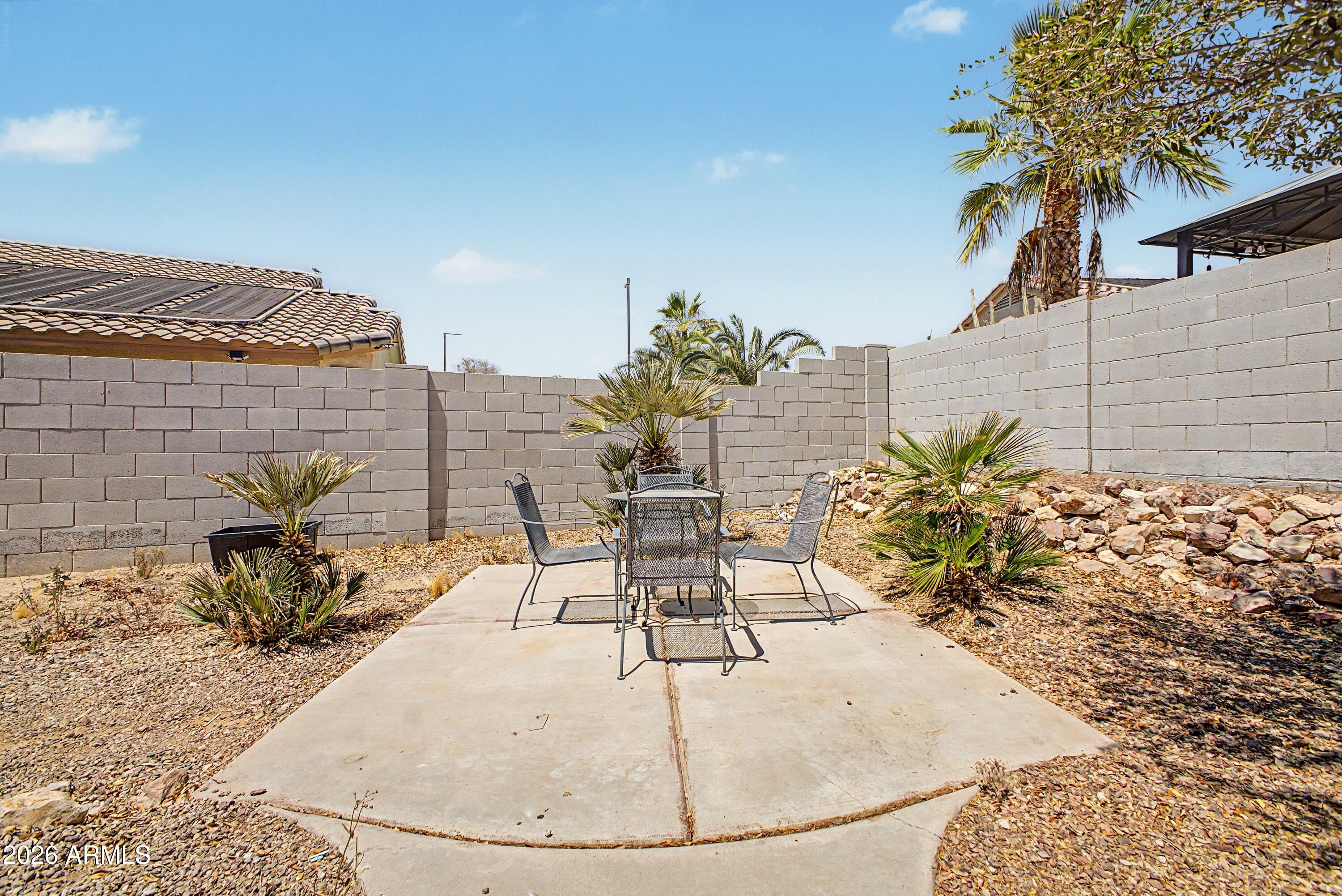 25652 West Rio Vista Lane Buckeye, AZ 85326 - Photo 32 of 32 38 - Rio Vista