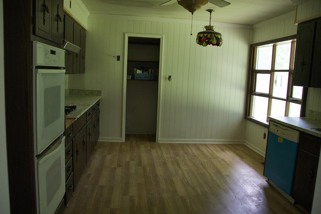 906 Grandview Road Oil City, PA 16301 - Photo 3 of 13