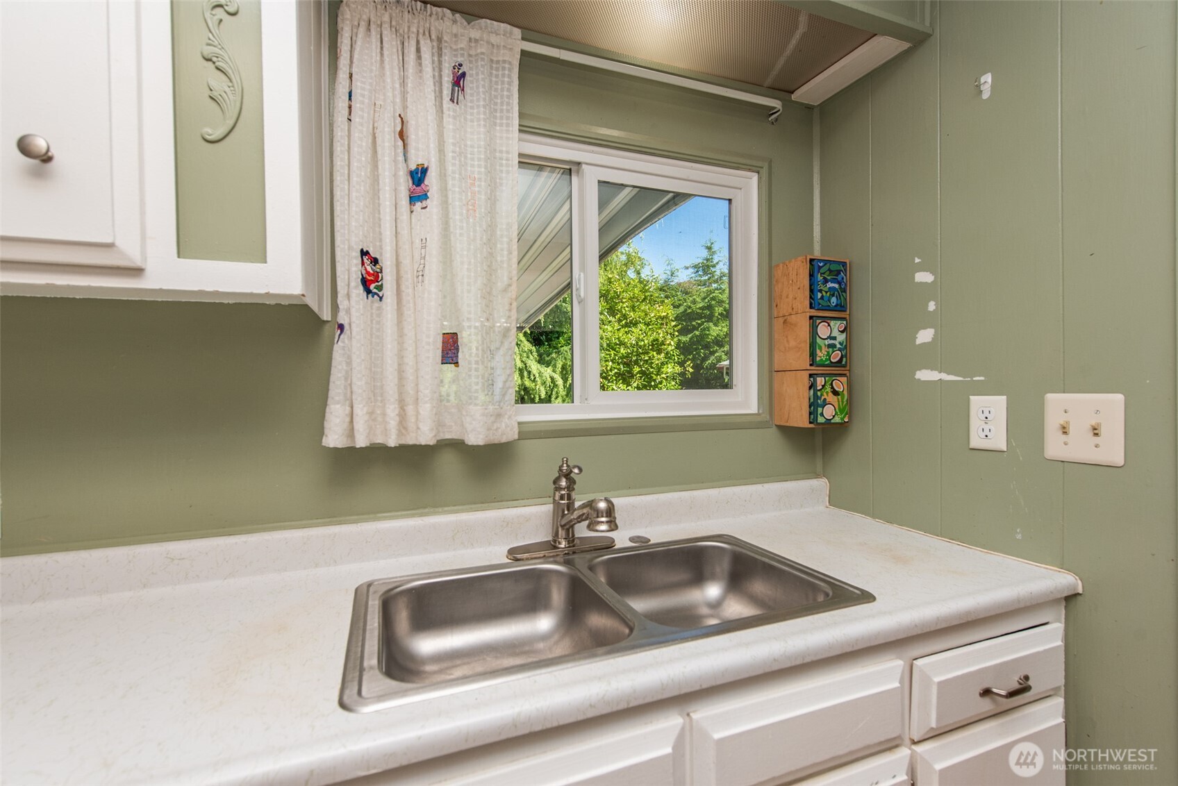 921 South 3rd Avenue, Unit 15 Sequim, WA 98382 - Photo 17 of 34