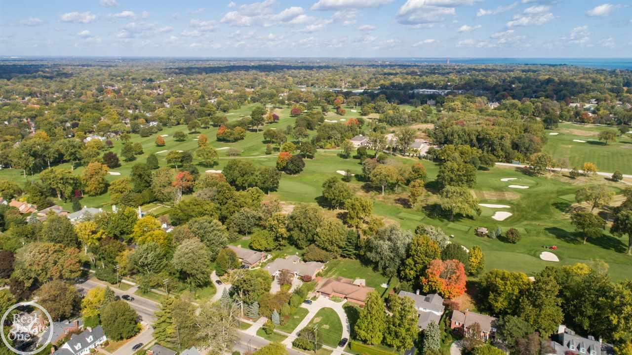 324 Moross Road Grosse Pointe, MI 48236 - Photo 7 of 47 50026288-6.JPG