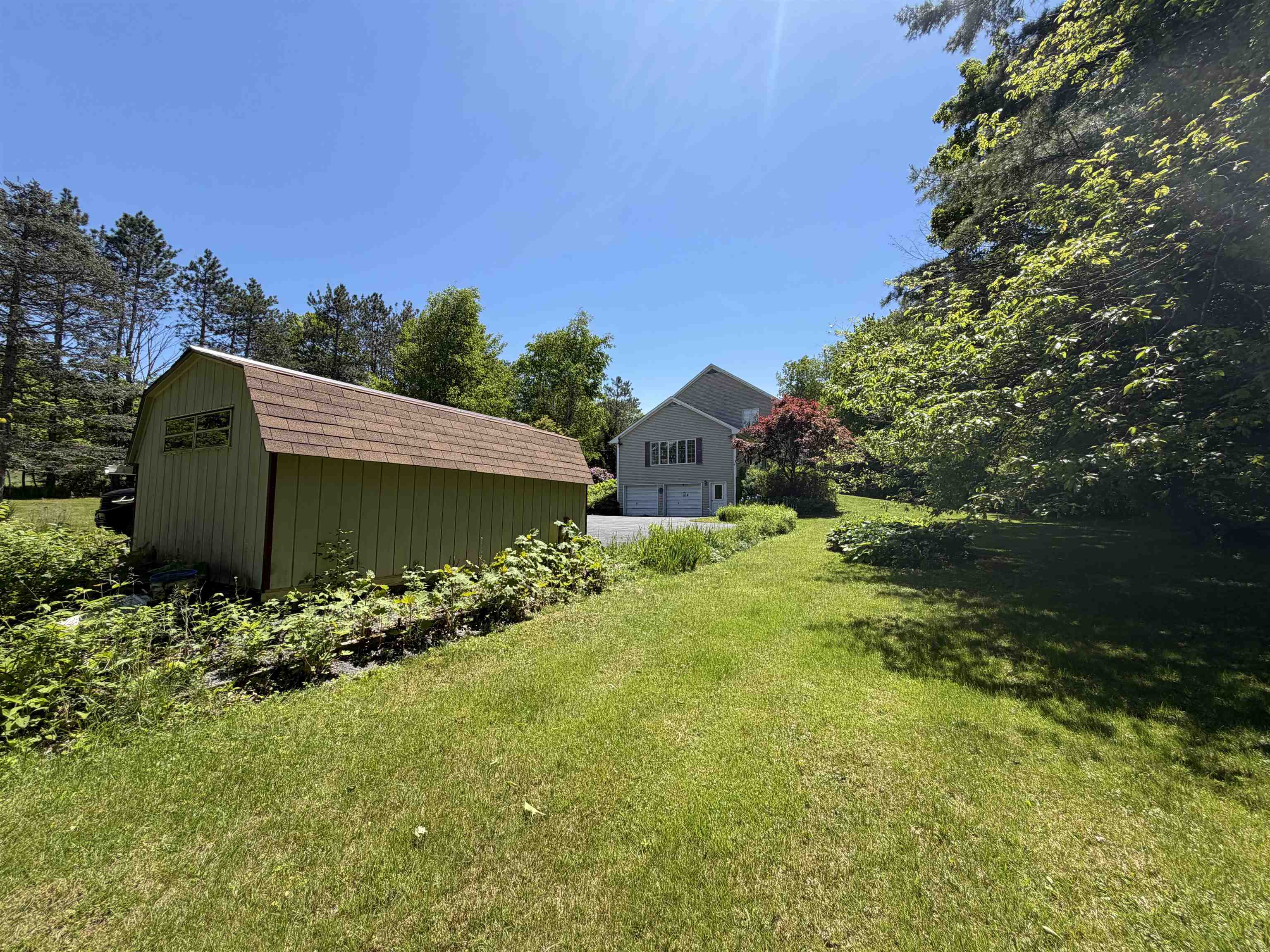 2391 McConnell Road Brandon, VT 05733 - Photo 13 of 59