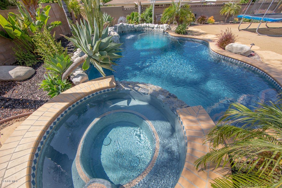 4142 Helene Street Simi Valley, CA 93063 - Photo 24 of 33 4142Helene-26
