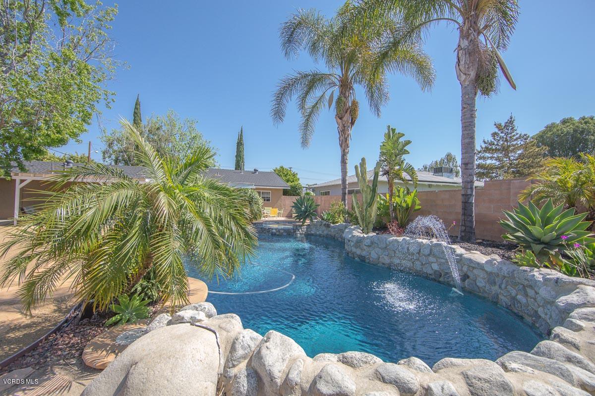 4142 Helene Street Simi Valley, CA 93063 - Photo 27 of 33 4142Helene-29