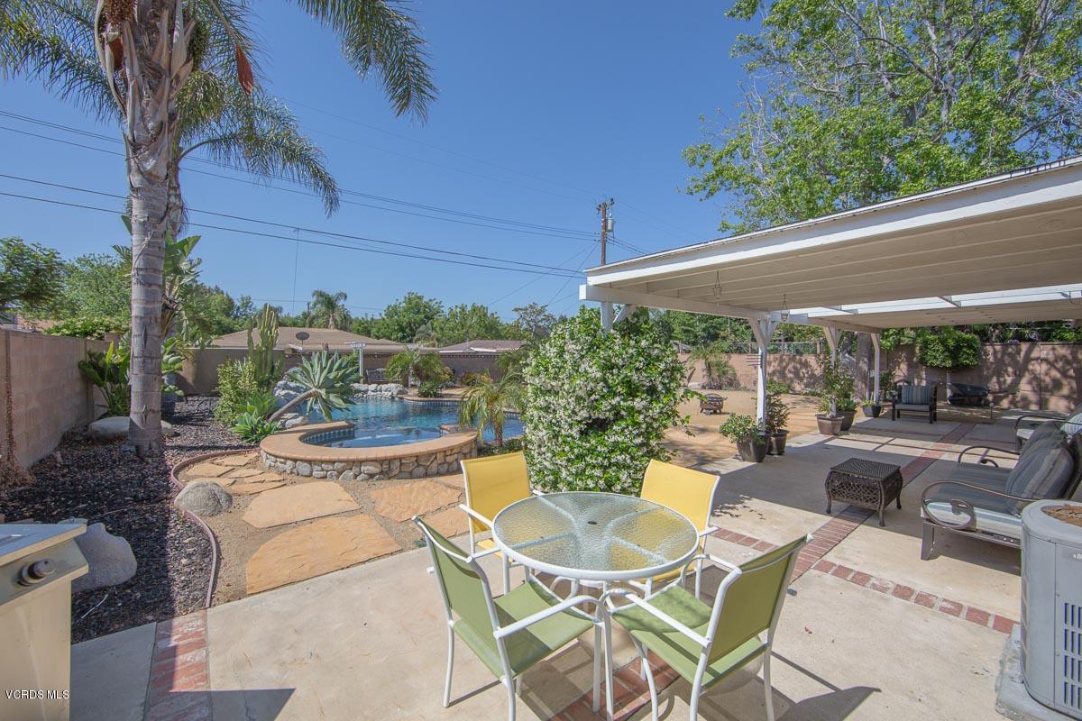4142 Helene Street Simi Valley, CA 93063 - Photo 29 of 33 4142Helene-23