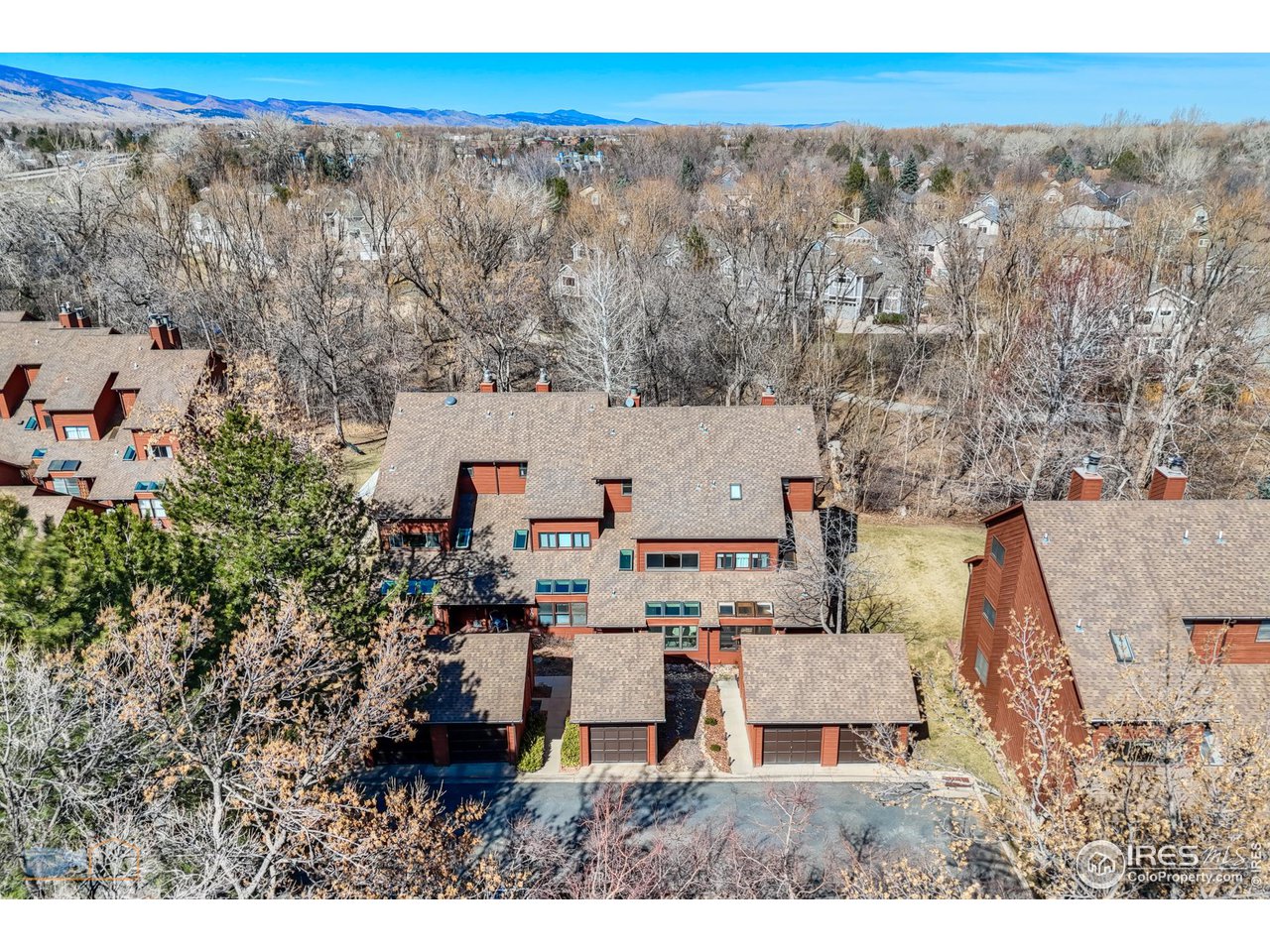 3104 Bell Drive Boulder, CO 80301 - Photo 4 of 40 a view of city and mountain