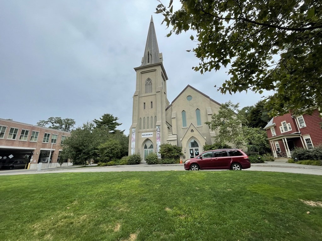 7 Lester Place Boston, MA 02130 - Photo 25 of 33 a view of a house with a garden