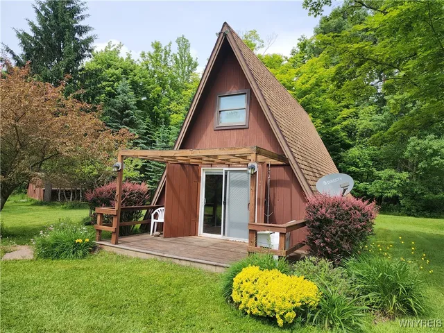 $107,000 | 77 Fox Trail, Sheldon, NY 14167