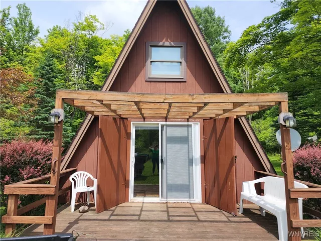 $107,000 | 77 Fox Trail, Sheldon, NY 14167