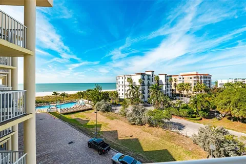 $700,000 | 12000 Gulf Boulevard, Unit 506N, Treasure Island, FL 33706
