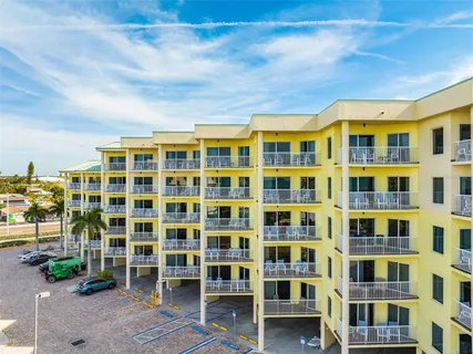 $700,000 | 12000 Gulf Boulevard, Unit 506N, Treasure Island, FL 33706