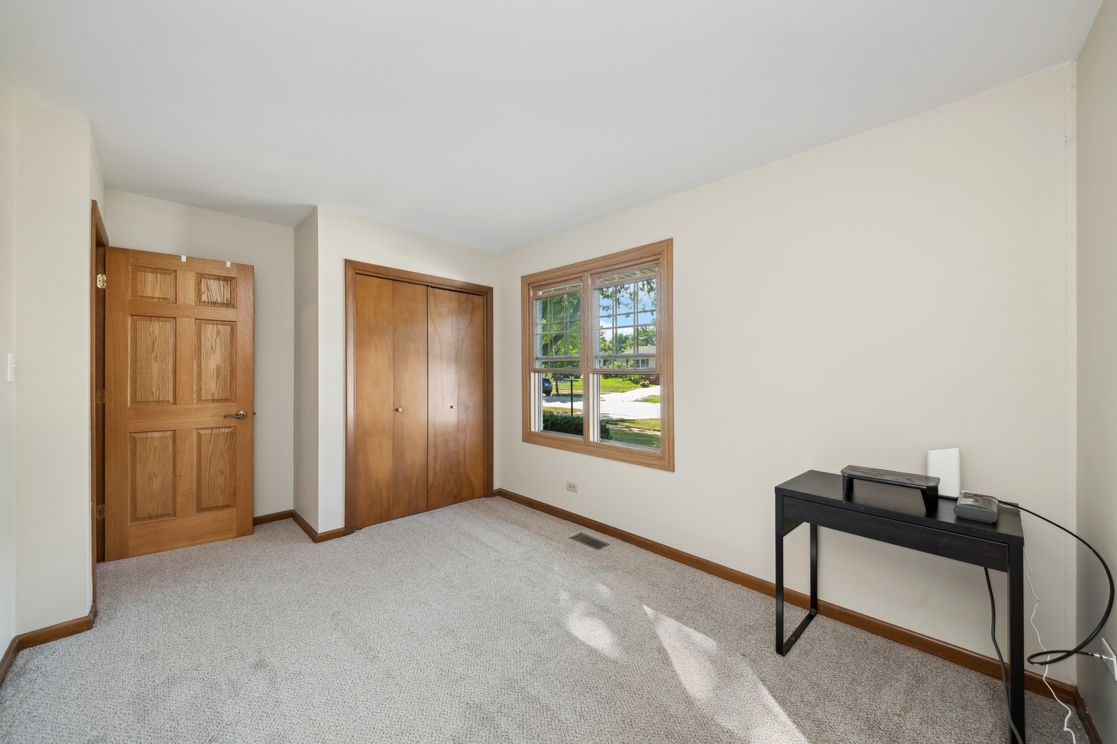 1240 Rosedale Lane Hoffman Estates, IL 60169 - Photo 22 of 30 Gallery Image 22