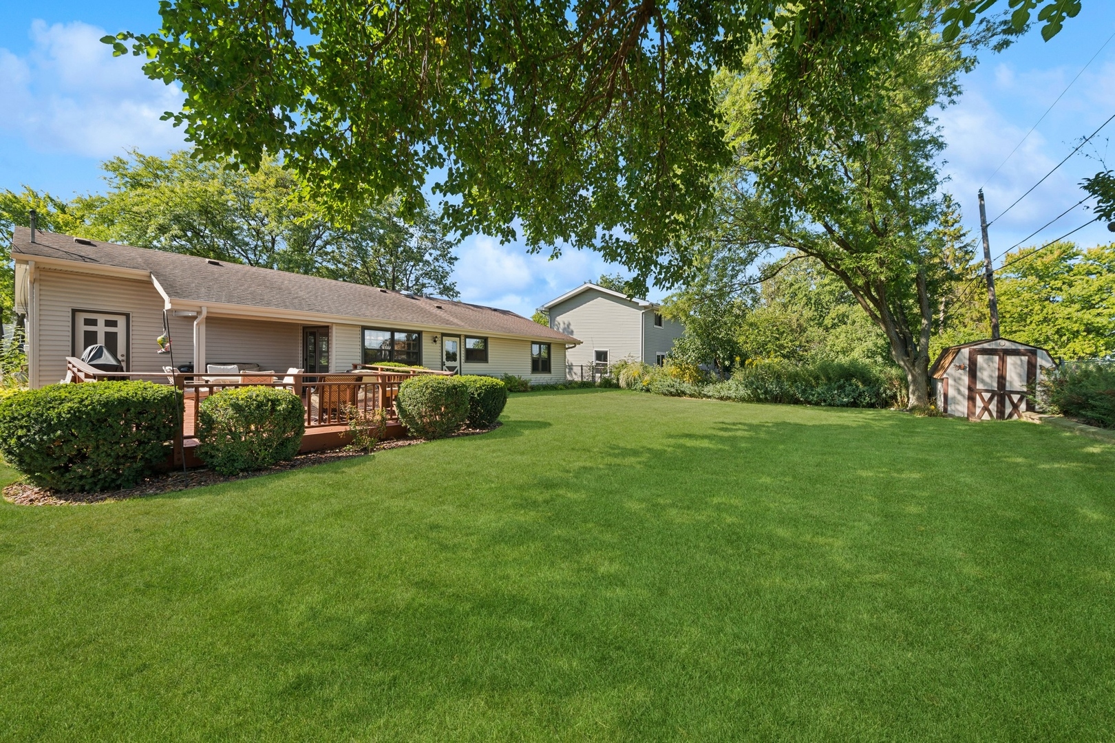 1240 Rosedale Lane Hoffman Estates, IL 60169 - Photo 25 of 30 Gallery Image 25