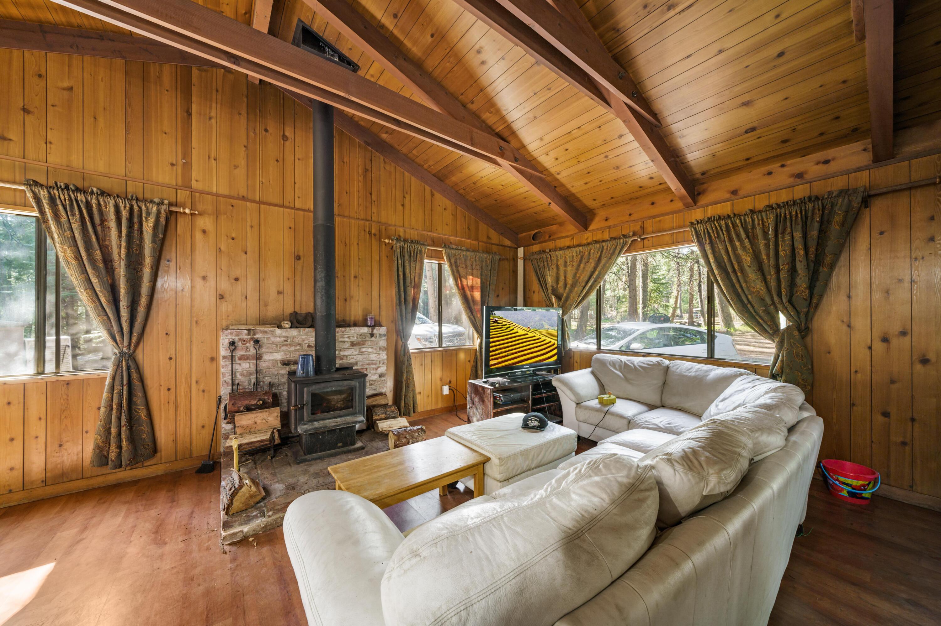 7509 Linda Road Shingletown, CA 96088 - Photo 4 of 16 HARRISONM-05