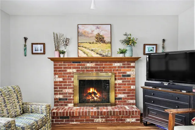 $385,000 | 7692 Cardinal Drive, Jenison, MI 49428