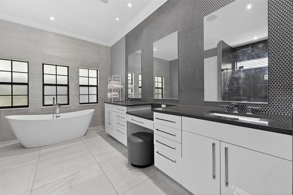 11015 Hawkshead Court Windermere, FL 34786 - Photo 27 of 90