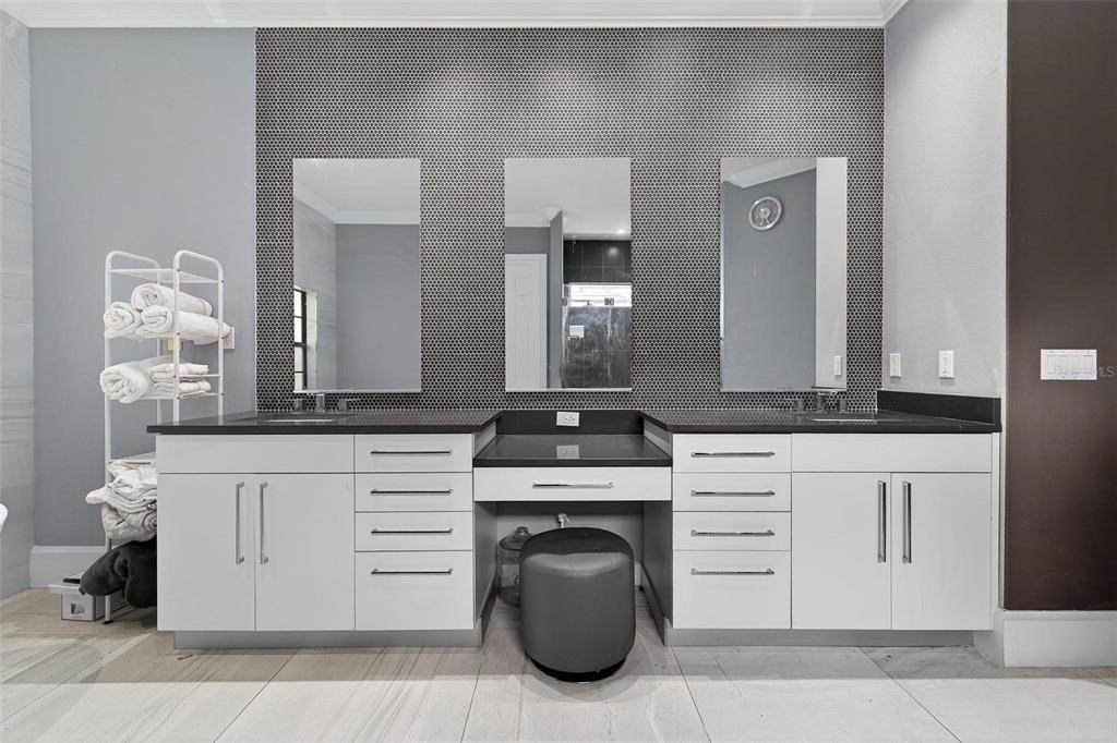 11015 Hawkshead Court Windermere, FL 34786 - Photo 28 of 90