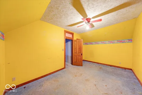 $290,000 | 9179 North Co Road 300 West, Royal Center, IN 46978
